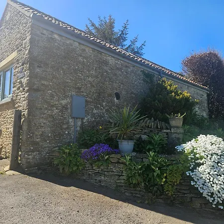 Yederick Barn